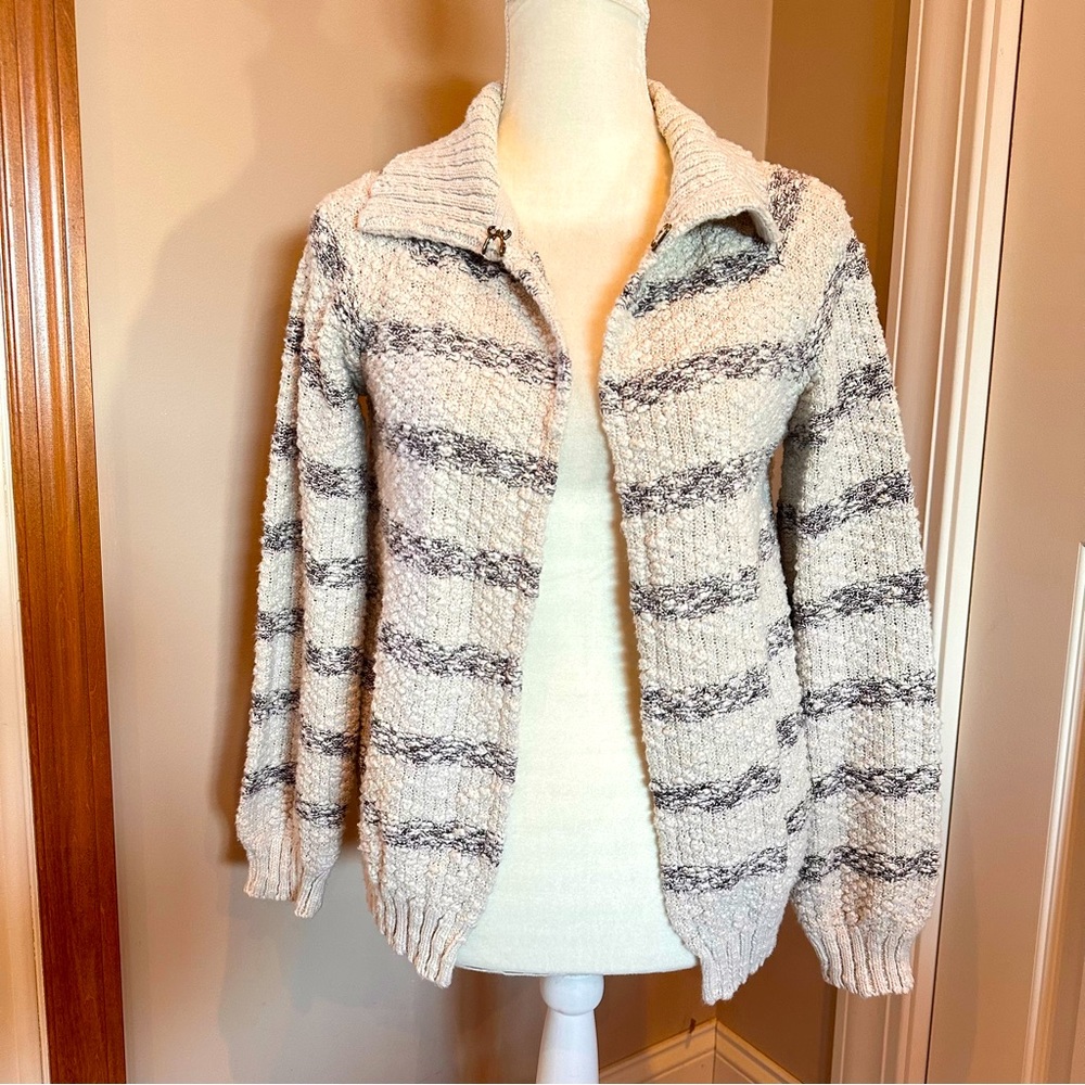 O’Neill Knit Cardigan Sweater Cream and Gray Size Small